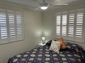 3 bedrooms, desk, free WiFi, bed sheets