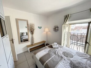 2 bedrooms, free WiFi - Cannes Center renovated 2 bedroom apartment (CANNES)