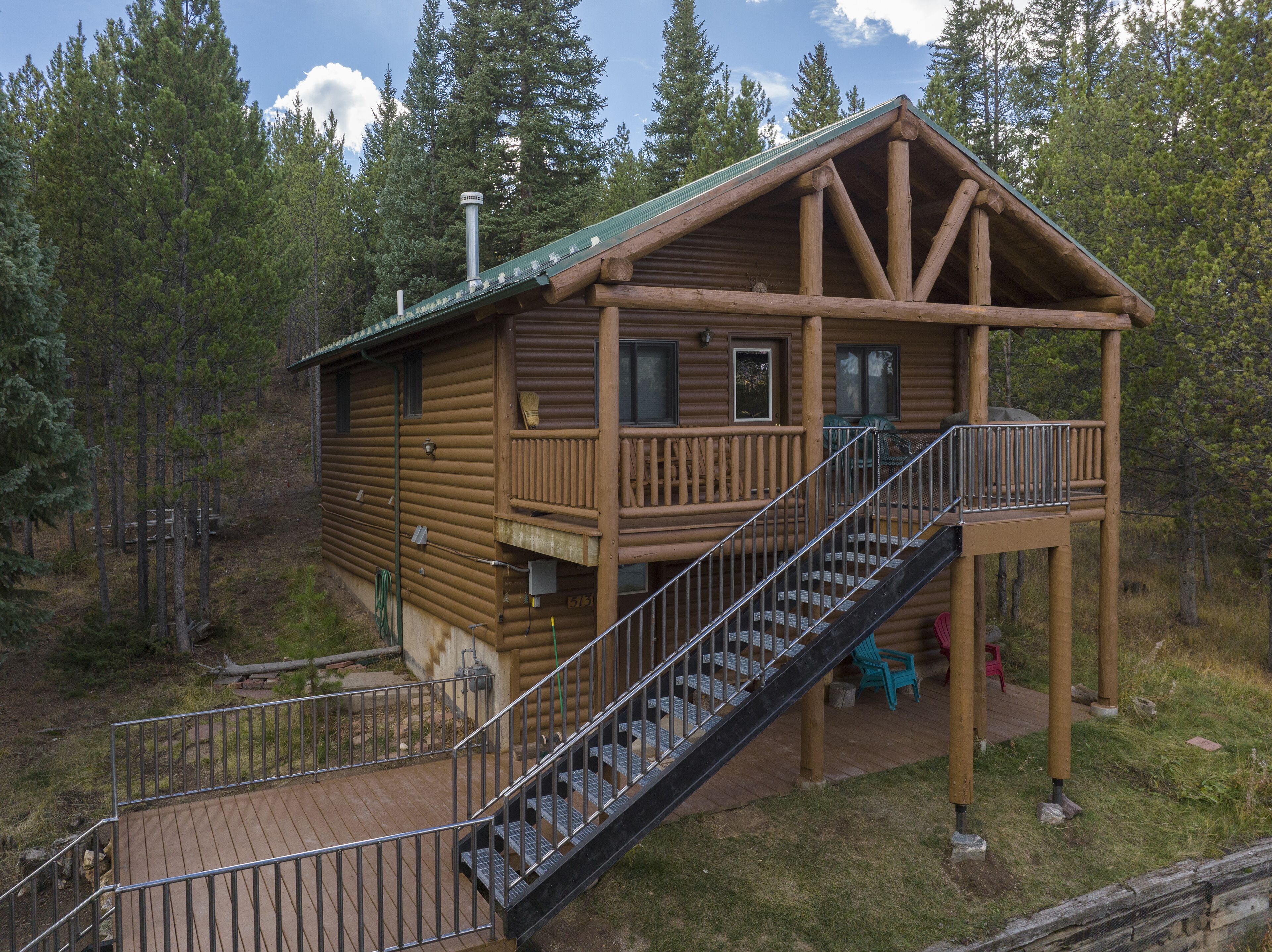Rustic Cabin in the Mountains, Minutes to Keystone Resort