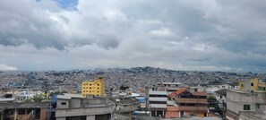 الإطلالة من المنشأة