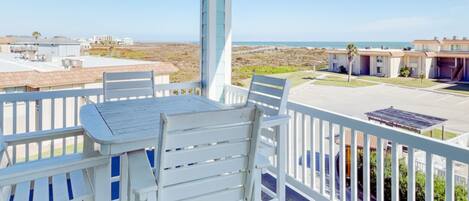 House (5 Bedrooms) | Outdoor dining