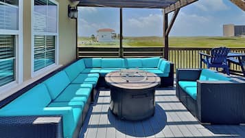 House (4 Bedrooms) | Property amenity