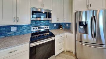 House (4 Bedrooms) | Property amenity