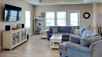 House (4 Bedrooms) | Property amenity