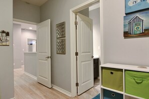 Condo (4 Bedrooms) | Property amenity - Surfin' Seahorse by Silver Sands Vacation Rentals (Port Aransas)