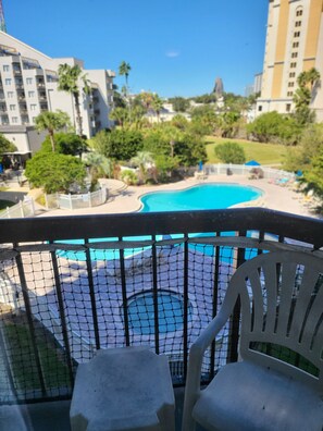 Property grounds - Dream Vacation in Orlando, Stunning 2 Bed/2 Bath Condo+Pools & Resort Amenities! (Orlando)