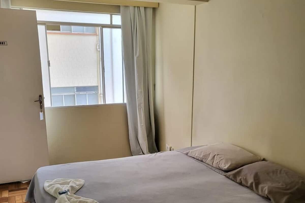 Habitación doble estándar | Wifi gratis y ropa de cama