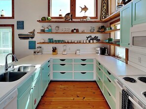 House (4 Bedrooms) | Property amenity