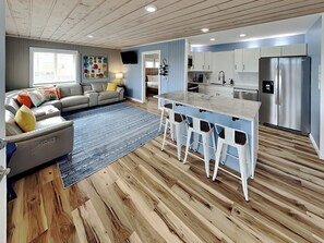 House (3 Bedrooms) | Property amenity