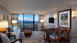 TV, DVD player - Island View - 1 Bedroom - Marriott's Maui Ocean Club: Molokai, Lanai, Maui Towers - Full Resort Acce (Lahaina)