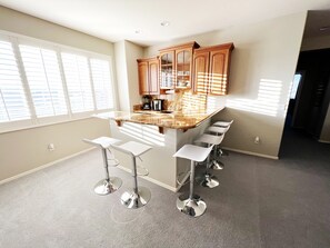 Fridge, microwave, oven, stovetop - Vacation Oasis- Near Sports Complexes & Amenities (Surprise)