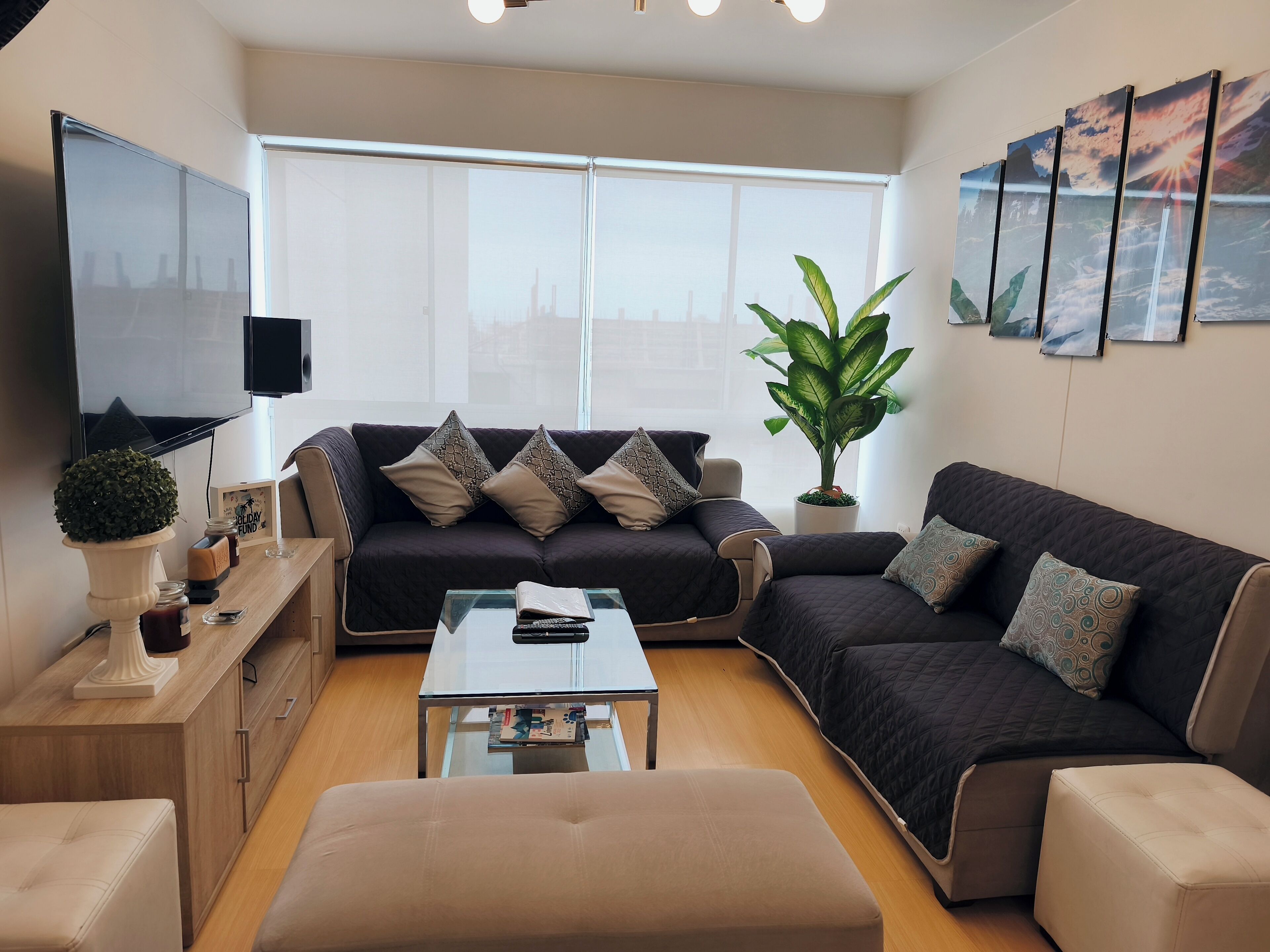 Smart TV, Netflix, lettore DVD, servizi in streaming