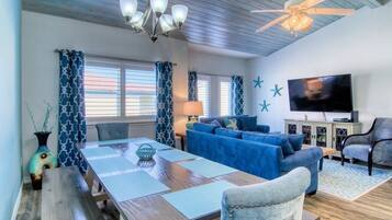 Appartamento, letti multipli, patio (Turquoise Trea'shore) | Vista dalla struttura