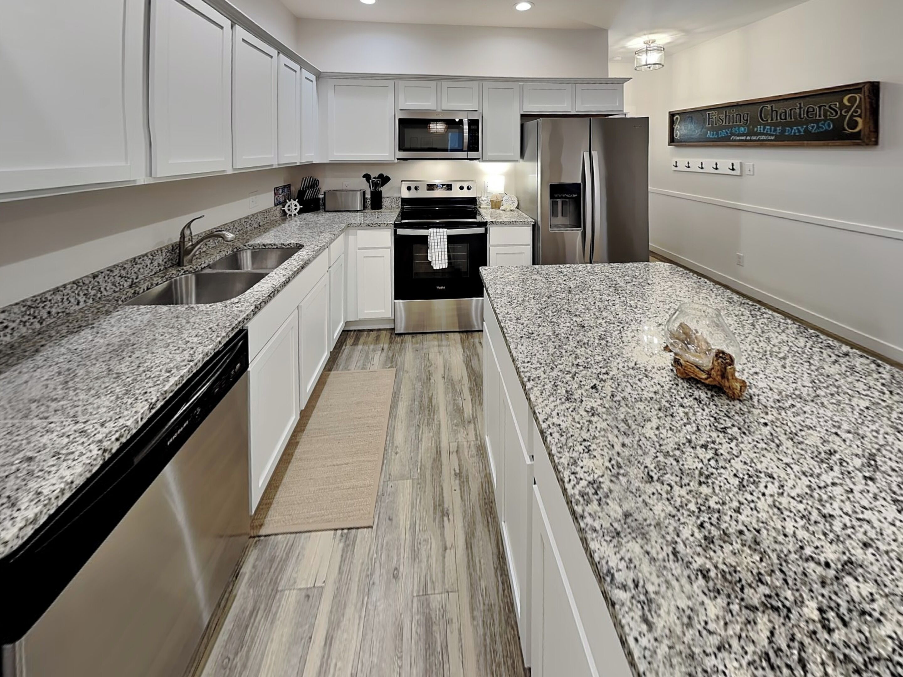 Condo (3 Bedrooms) | Property amenity