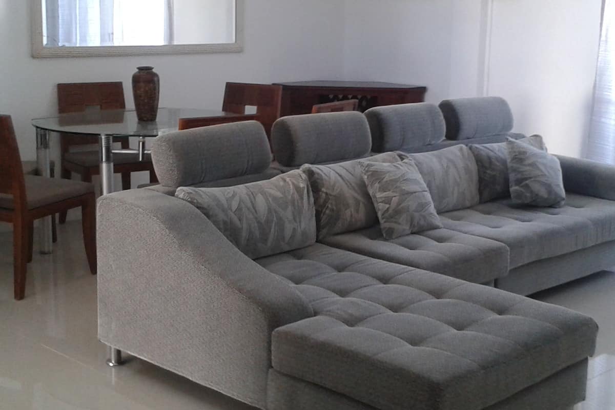 Comfort Studio | Living area | 32-inch flat-screen TV with digital channels