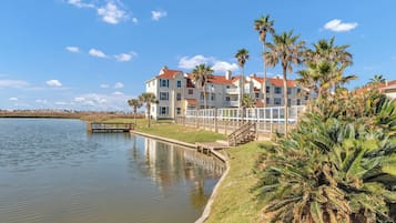 Condo (2 Bedrooms) | Servicio de la propiedad