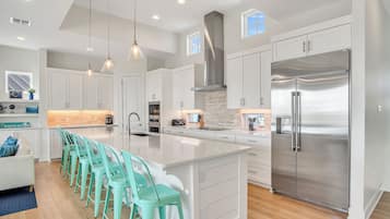 House (5 Bedrooms) | Property amenity