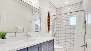 House (5 Bedrooms) | Property amenity