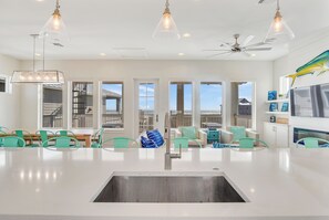 House (5 Bedrooms) | Property amenity - The White House by Silver Sands Vacation Rentals (Port Aransas)