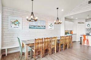 House (5 Bedrooms) | Property amenity - Beach-A-Holic by Silver Sands Vacation Rentals (Port Aransas)