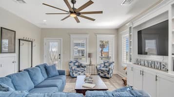 House (4 Bedrooms) | Property amenity