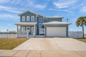 House (4 Bedrooms) | Property amenity - Downtime by Silver Sands Vacation Rentals (Port Aransas)