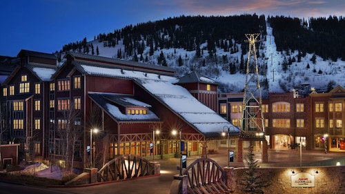 2 Bedroom - Marriott's Summit Watch - Full Resort Access