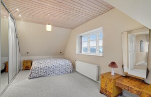 2 bedrooms, free WiFi