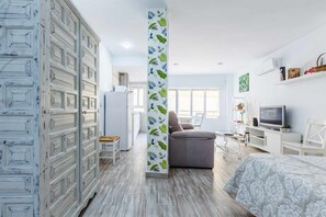 Fer et planche Ă repasser, Wi-Fi gratuit, draps fournis