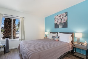 3 camere, una scrivania, ferro/asse da stiro, Wi-Fi gratuito