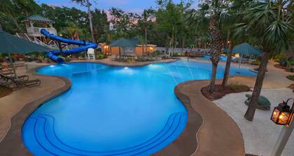 Courtyard View - 2 Bedroom - Marriott's Barony Beach Club - Full Resort Access