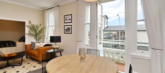 Kaiapoi Luxury Accommodation 1 -Historic and Luxury Apartment in Kaiapoi