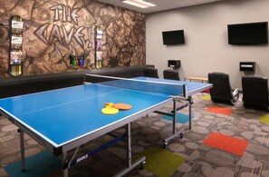 Games room - 2 Bedroom Loft - Marriott's StreamSide at Vail - Birch, Douglas, and Evergreen - Full Resort Access (Vail)