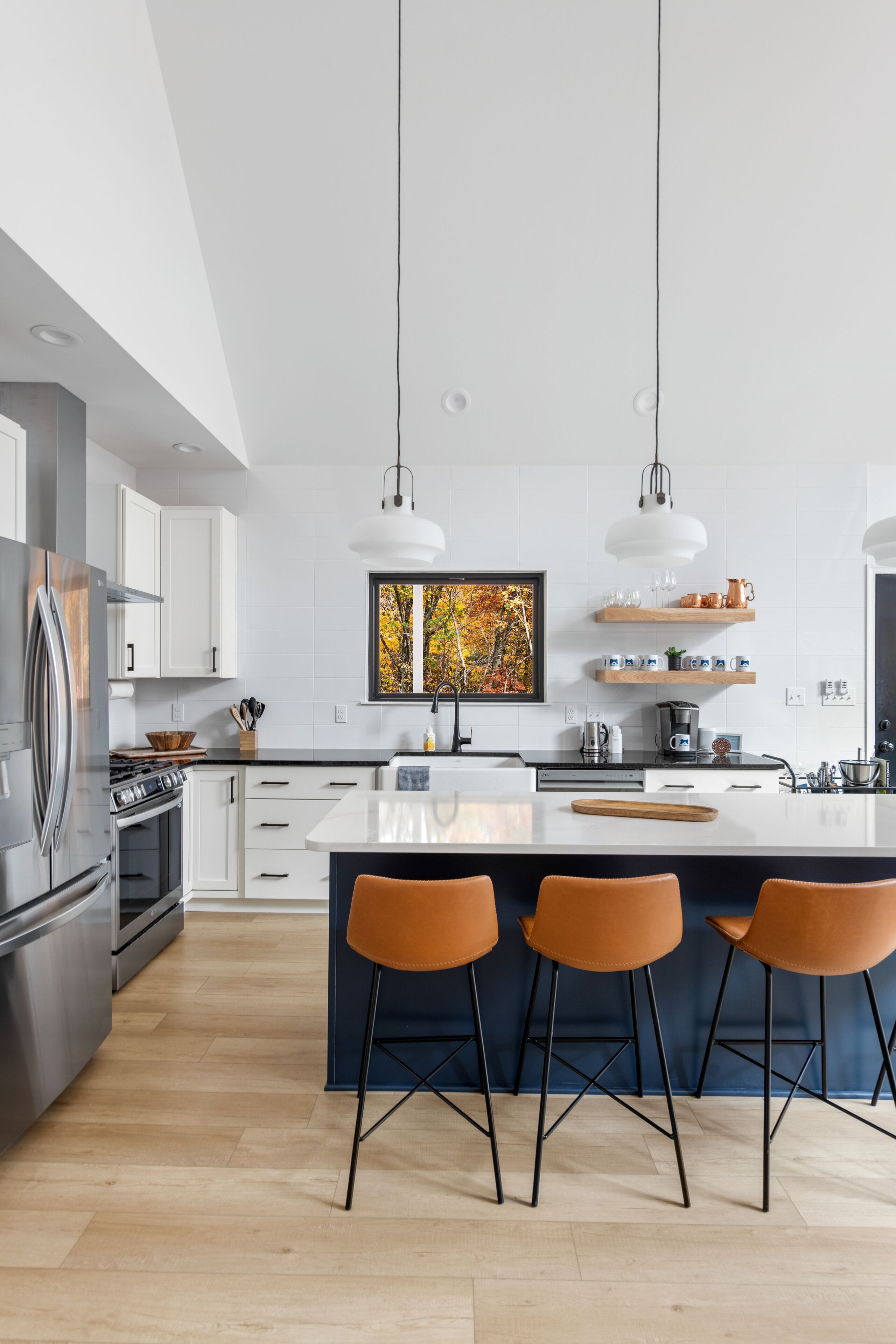 雪櫃、微波爐、焗爐、爐具