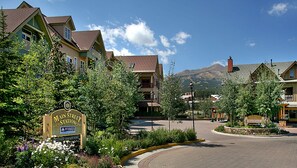 Exterior - 2 Bedroom - Hyatt Main Street Station - Full Resort Access (Breckenridge)