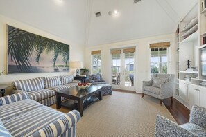 TV - Beau Soleil - Luxury Home with Gulf Views & Many Community Amenities (Destin)