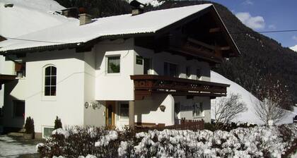"Haus Alpenheim Apartment 3" with Mountain View, Balcony & Wi-Fi