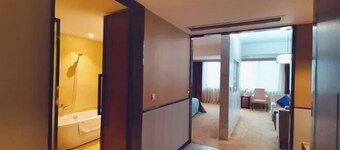 Feng Du Hotel