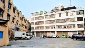 Bãi đậu xe tự phục vụ miễn phí 
