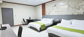 Shengtai Hotel