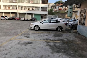 Aparcamiento sin asistencia gratuito