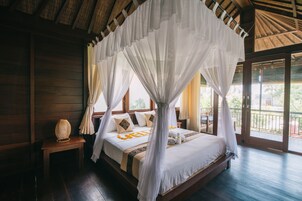 Standard Cabin | Free WiFi