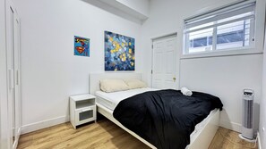 4 Schlafzimmer, Bügeleisen/Bügelbrett, kostenloses WLAN, Bettwäsche
