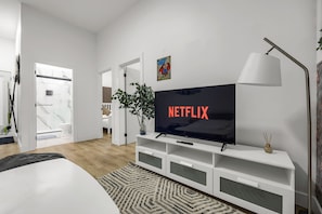 4 habitaciones, tabla de planchar con plancha y wifi gratis 