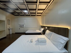 Room - 1888 Staycation Inn by Cocotel (Quezon City)