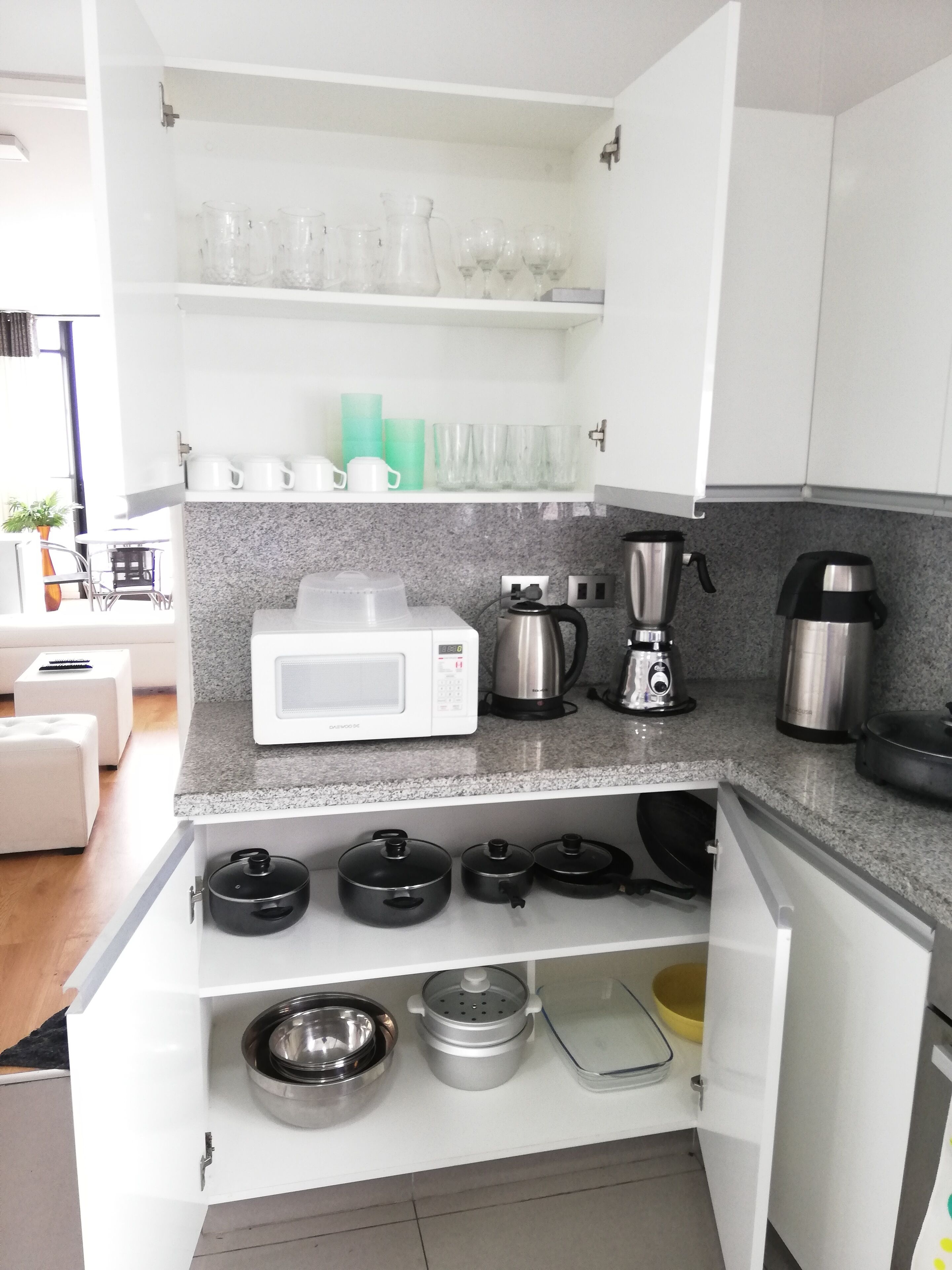 Fridge, microwave, oven, dishwasher