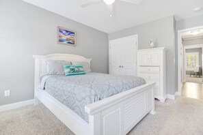 3 bedrooms, iron/ironing board, free WiFi