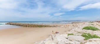 Vita Portucale ! Costa Caparica Triplex w/ Terrace