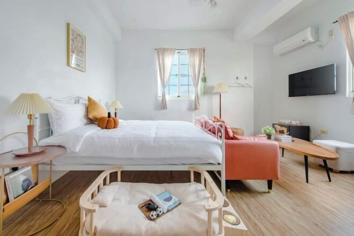 Wifi gratis y ropa de cama