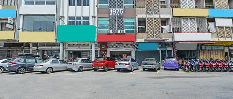 Fachada de la propiedad